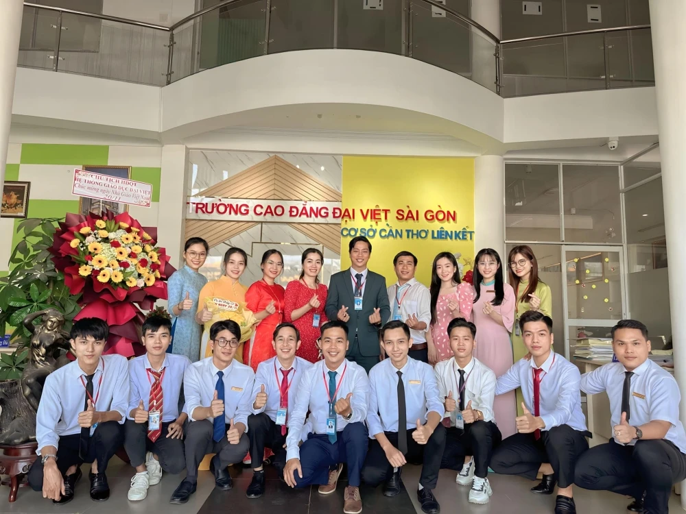 Đại Việt Cần Thơ Họp Mặt Kỉ Niệm 41 Năm Ngày Nhà Giáo Việt Nam ( 20/11/1982 - 20/11/2023)