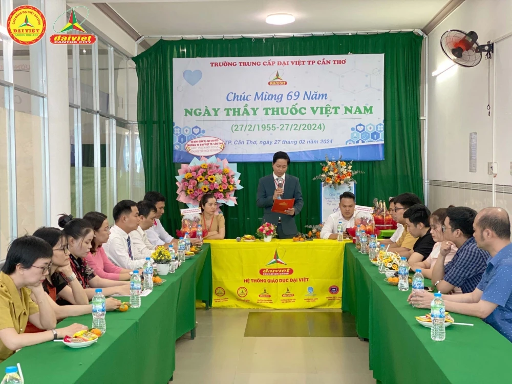 Đại Việt Cần Thơ Họp Mặt Kỷ Niệm 69 Năm Ngày Thầy Thuốc Việt Nam