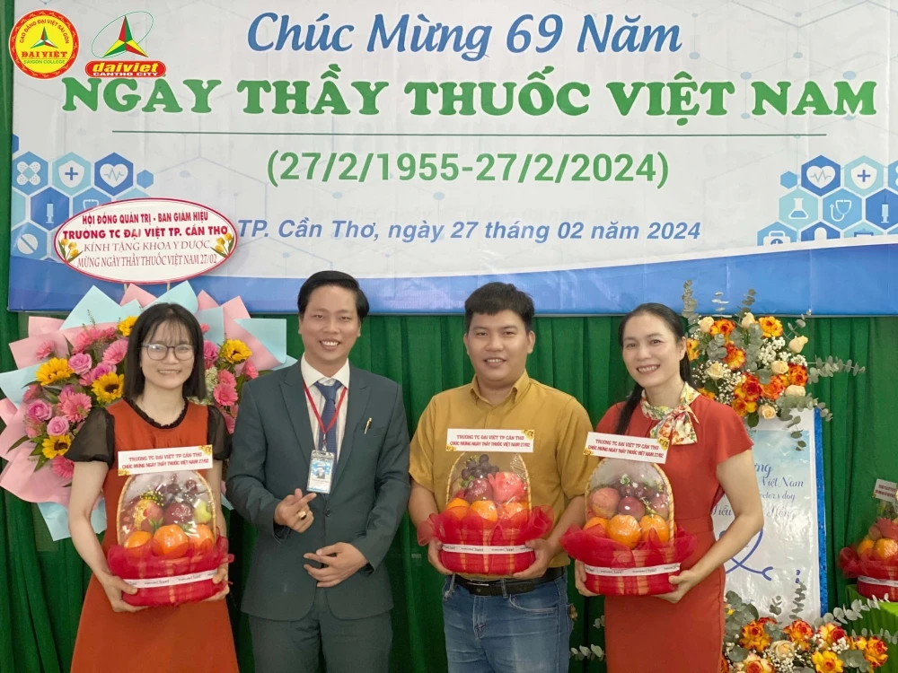 Đại Việt Cần Thơ Họp Mặt Kỷ Niệm 69 Năm Ngày Thầy Thuốc Việt Nam