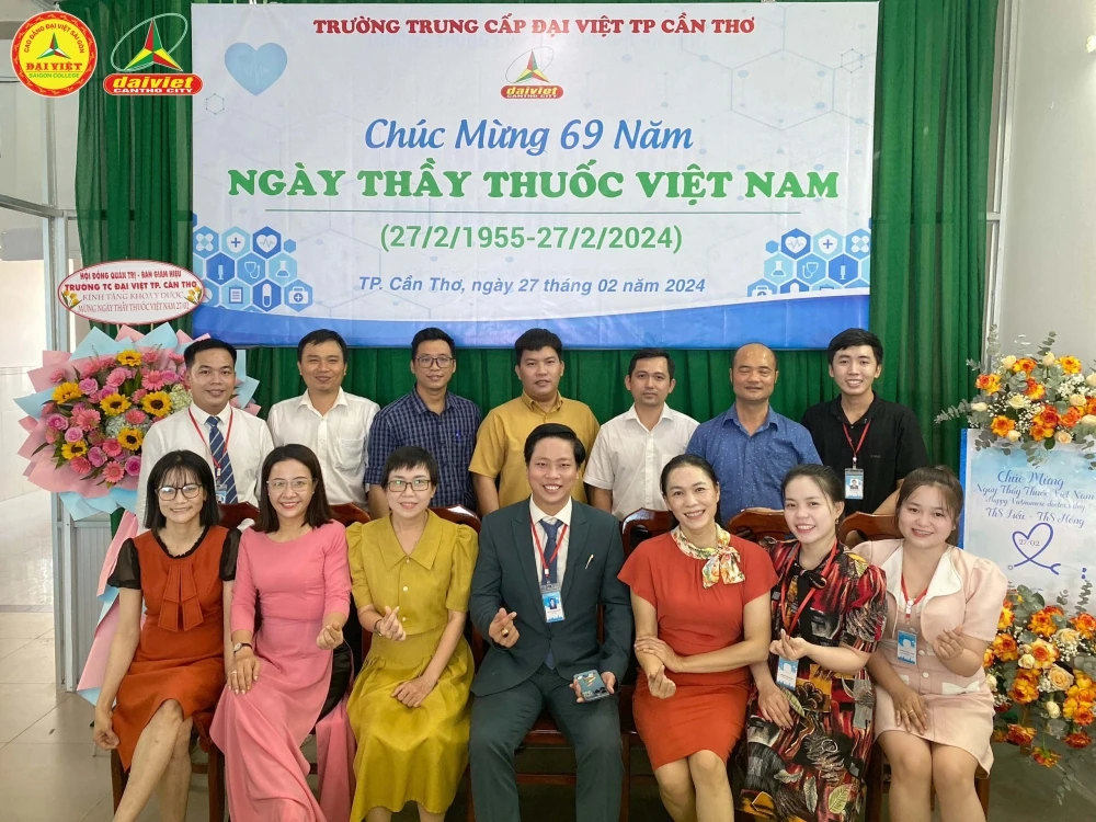 Đại Việt Cần Thơ Họp Mặt Kỷ Niệm 69 Năm Ngày Thầy Thuốc Việt Nam