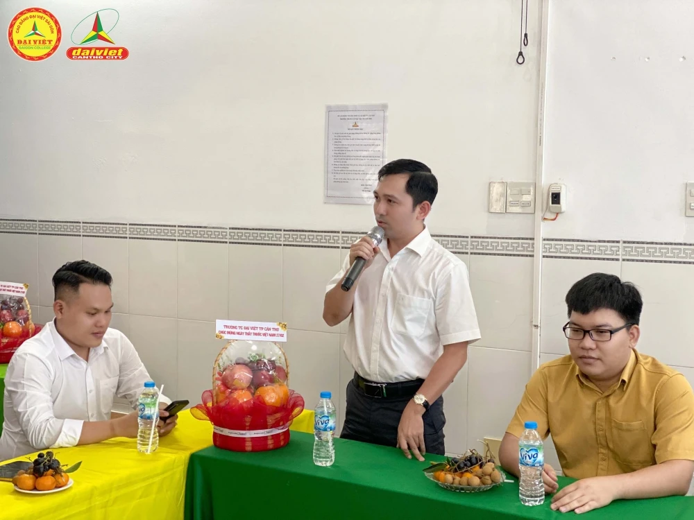 Đại Việt Cần Thơ Họp Mặt Kỷ Niệm 69 Năm Ngày Thầy Thuốc Việt Nam