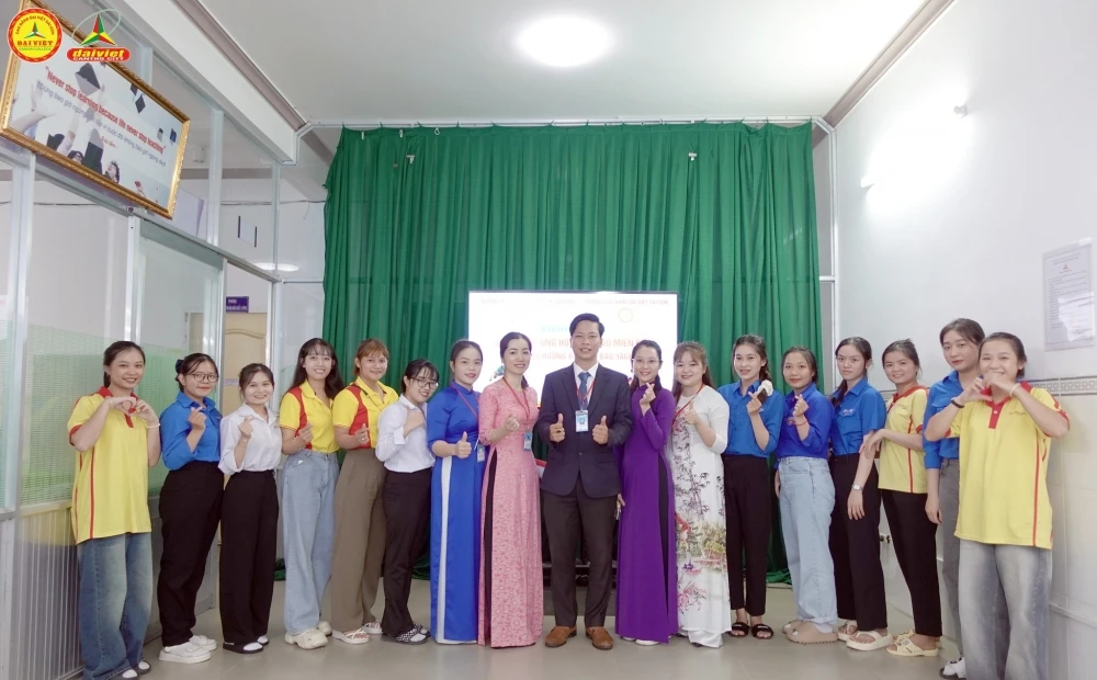 Đại Việt Cần Thơ kêu gọi quyên góp ủng hộ đồng bào sau bão số 3