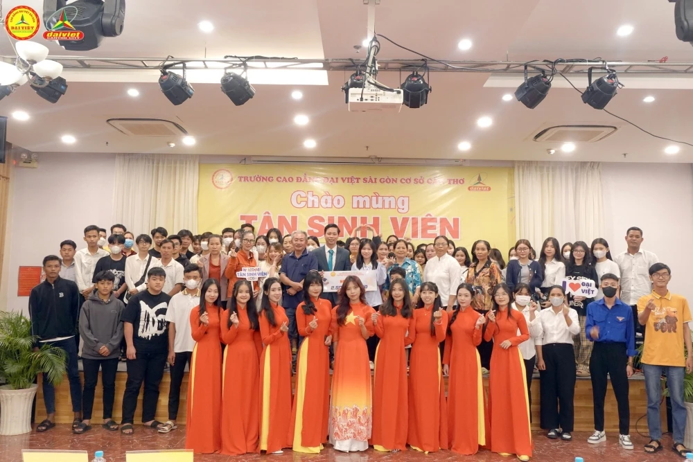 Đại Việt Cần Thơ Khai Giảng Đợt 4 Năm Học 2024-2025 Cho Tân Sinh Viên