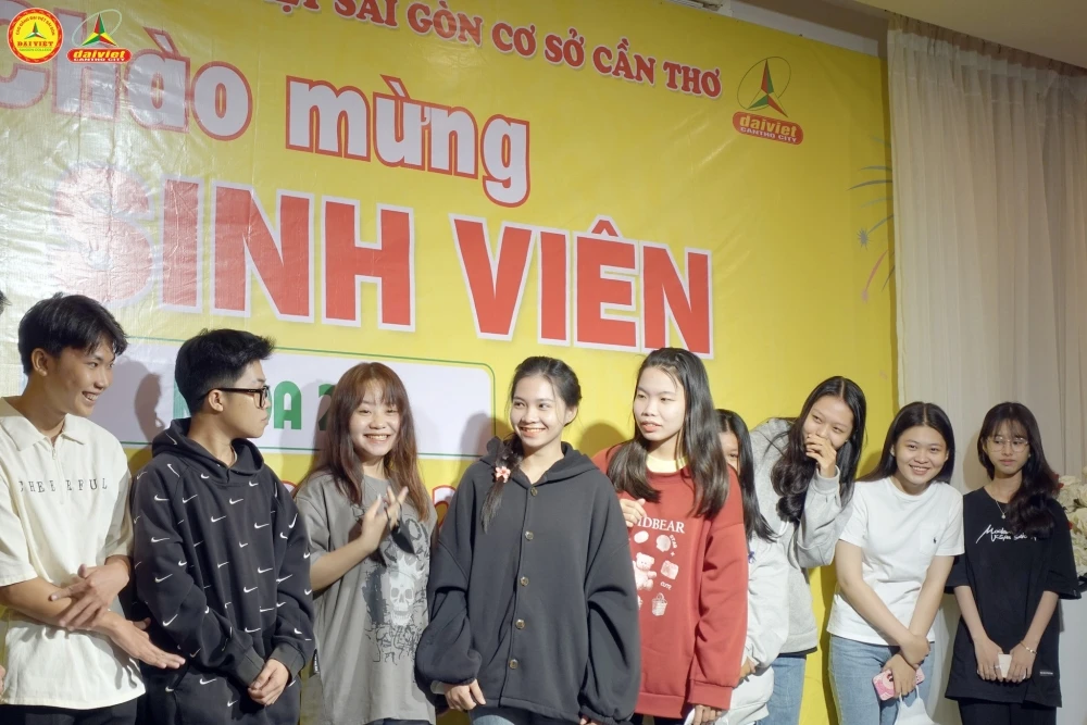 Đại Việt Cần Thơ Khai Giảng Đợt 4 Năm Học 2024-2025 Cho Tân Sinh Viên