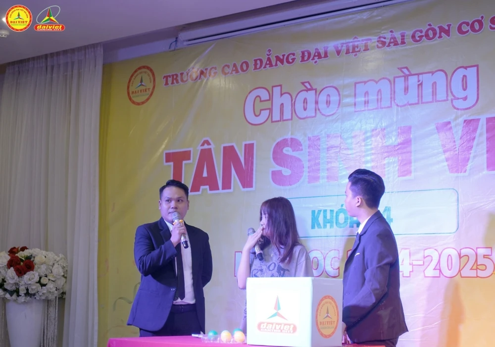 Đại Việt Cần Thơ Khai Giảng Đợt 4 Năm Học 2024-2025 Cho Tân Sinh Viên