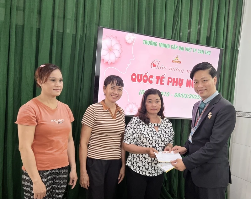 Đại Việt Cần Thơ kỷ niệm 115 năm Ngày Quốc tế Phụ nữ 8/3