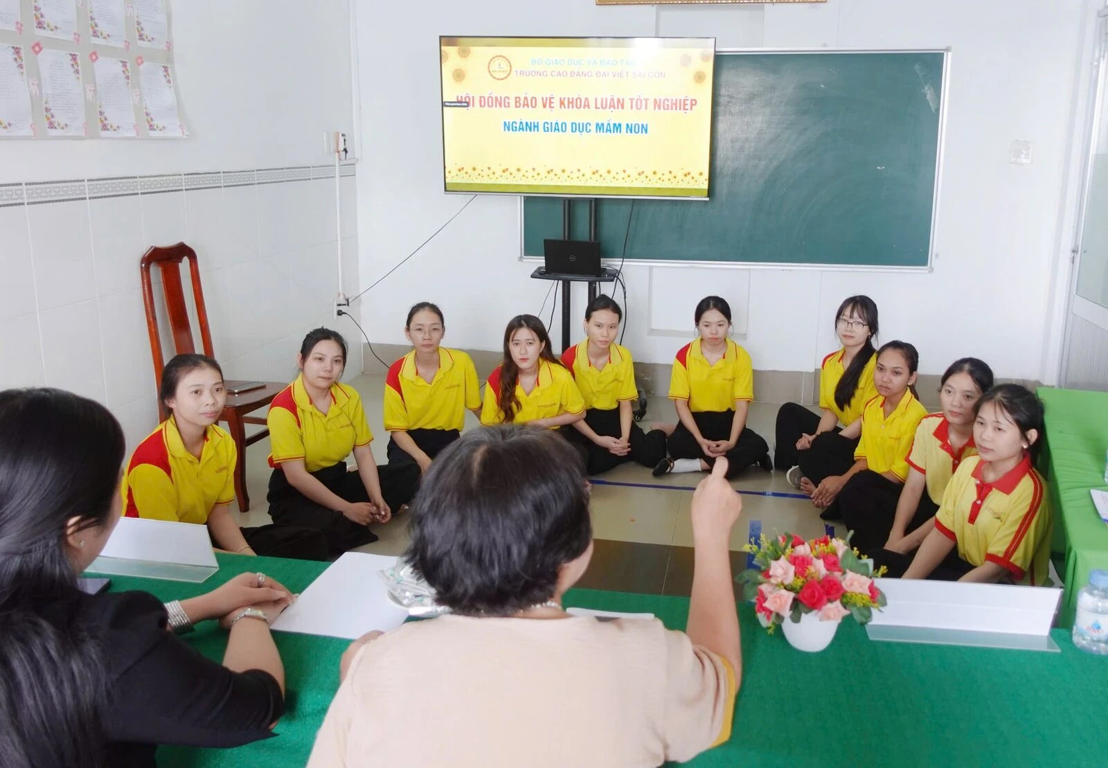 ĐẠI VIỆT CẦN THƠ TỔ CHỨC BẢO VỆ KHÓA LUẬN TỐT NGHIỆP NGÀNH GIÁO DỤC MẦM NON KHÓA 2023 - 2026