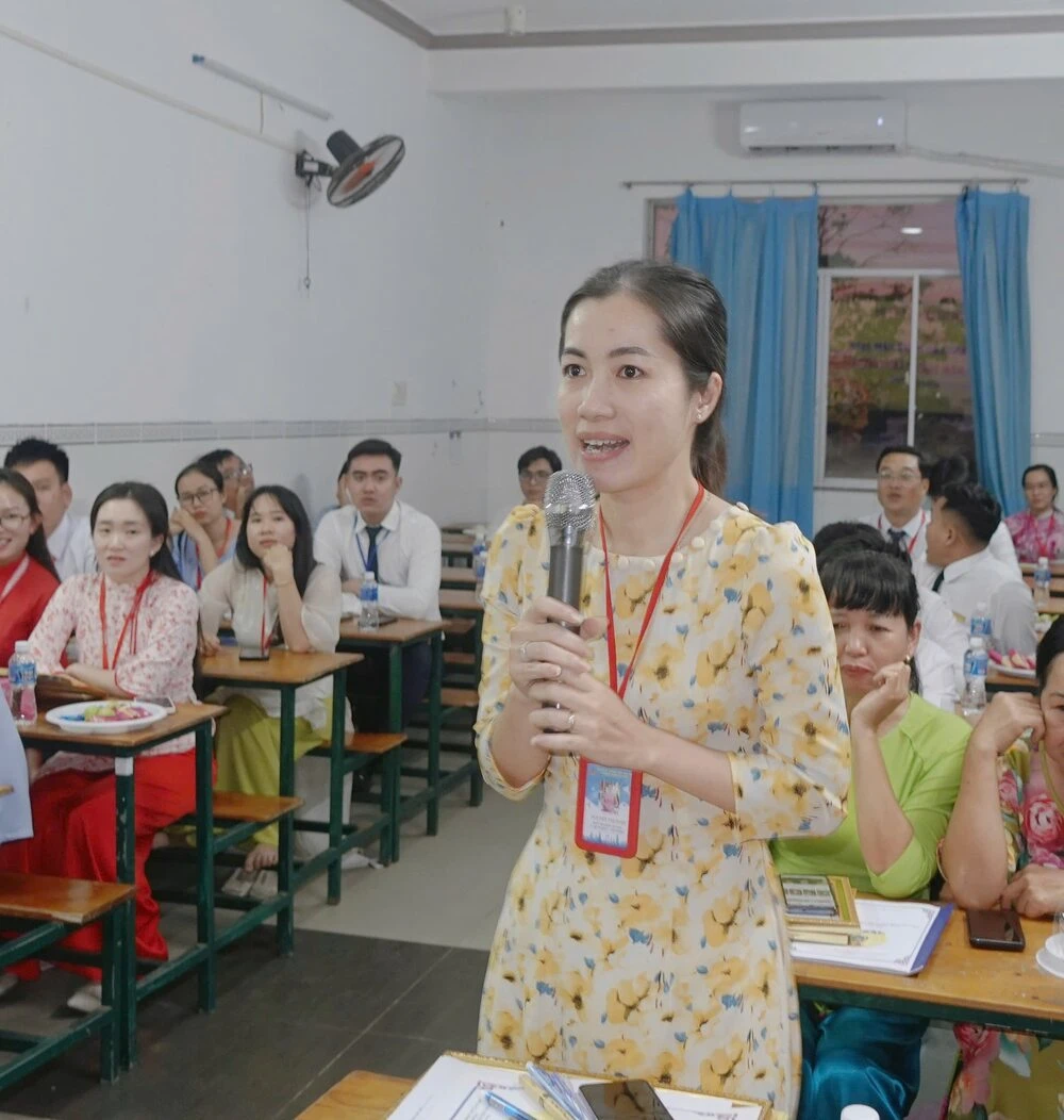 Đại Việt Cần Thơ Tổ Chức Hội Nghị Người Lao Động & Kỷ Niệm 14 Năm Thành Lập Trường