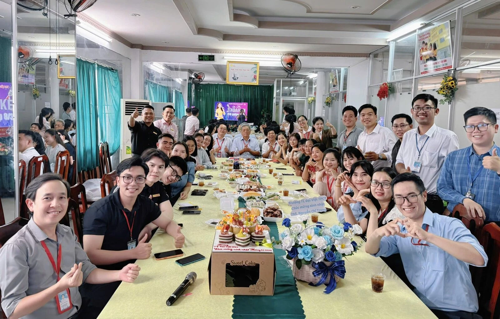 ĐẠI VIỆT CẦN THƠ TỔ CHỨC HỌP MẶT VÀ HỘI THI KARAOKE CHÀO MỪNG NGÀY QUỐC TẾ PHỤ NỮ 8/3