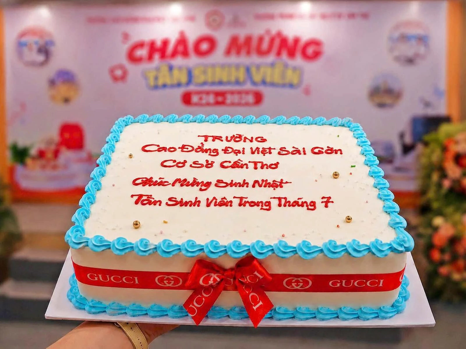 ĐẠI VIỆT CẦN THƠ TỔ CHỨC SINH NHẬT CHO TÂN SINH VIÊN CÓ NGÀY SINH TRONG THÁNG 7