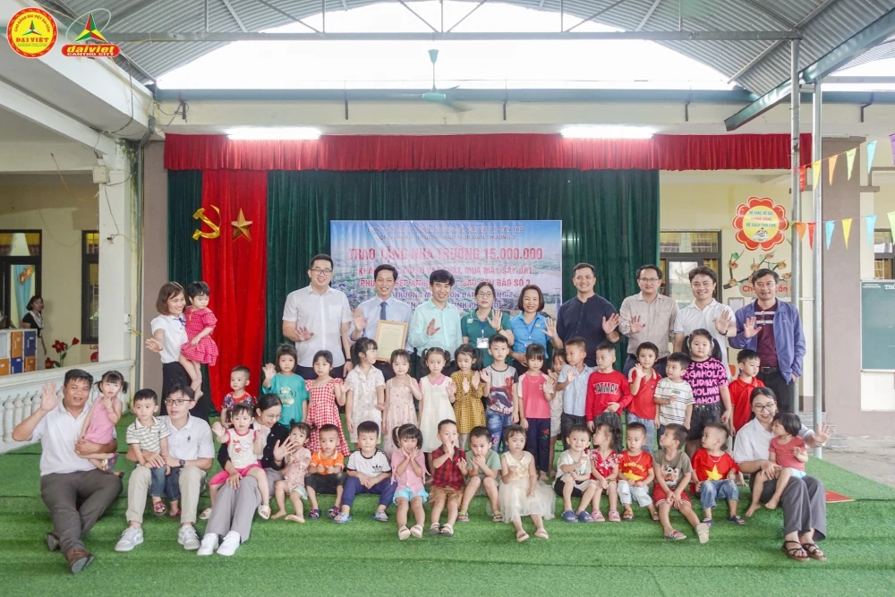 Đại Việt Cần Thơ Trao Yêu Thương Đến Trường Mầm Non Đan Thượng 2 – Phú Thọ