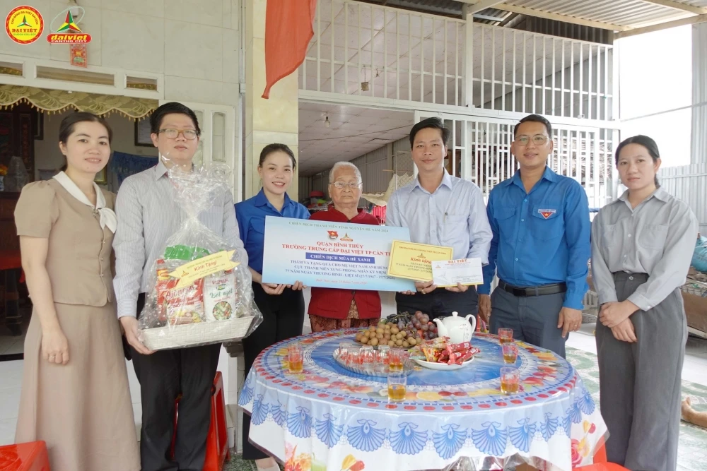 Đại Việt Cần Thơ Tri Ân Mẹ Việt Nam Anh Hùng, Cựu Tnxp Và Viếng Nghĩa Trang Liệt Sĩ 27/7