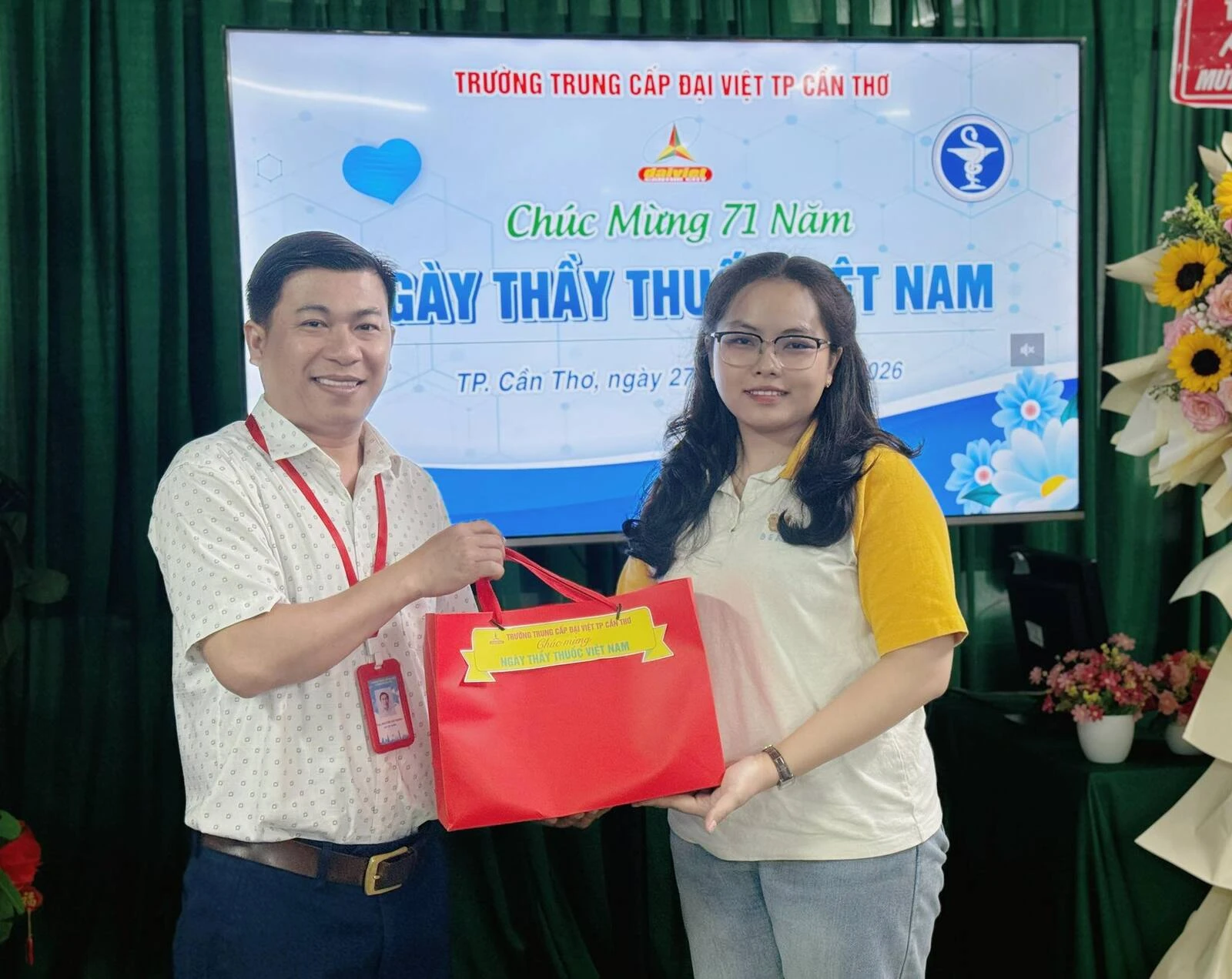 ĐẠI VIỆT CẦN THƠ TRI ÂN NGÀY THẦY THUỐC VIỆT NAM (27/02/1955 – 27/02/2026)