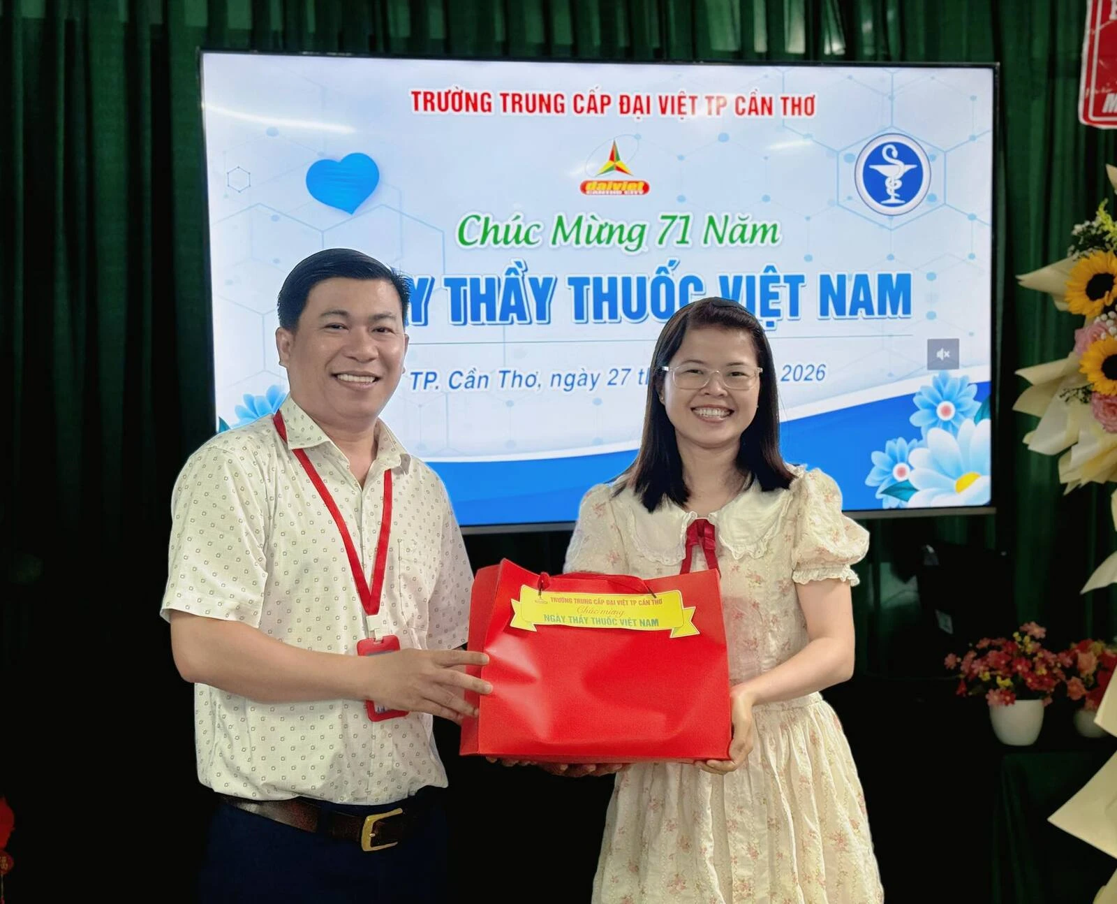 ĐẠI VIỆT CẦN THƠ TRI ÂN NGÀY THẦY THUỐC VIỆT NAM (27/02/1955 – 27/02/2026)