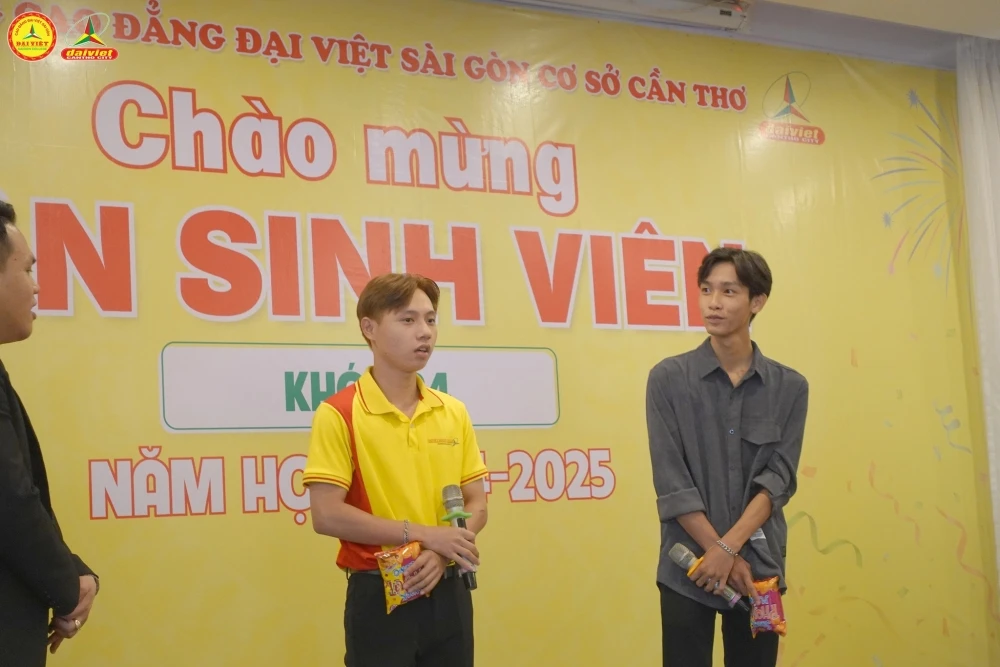 Đại Việt Cần Thơ Tưng Bừng Khai Giảng Đợt 2 – Chào Đón Năm Học Mới Đầy Hứng Khởi