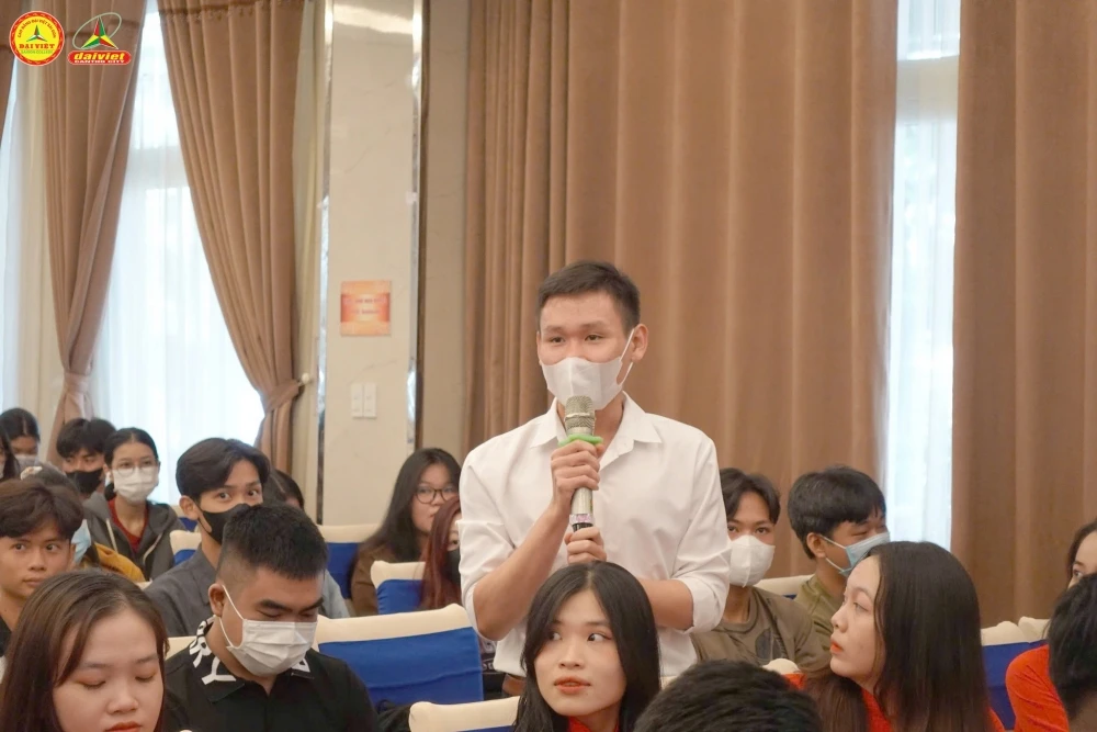 Đại Việt Cần Thơ Tưng Bừng Khai Giảng Đợt 2 – Chào Đón Năm Học Mới Đầy Hứng Khởi