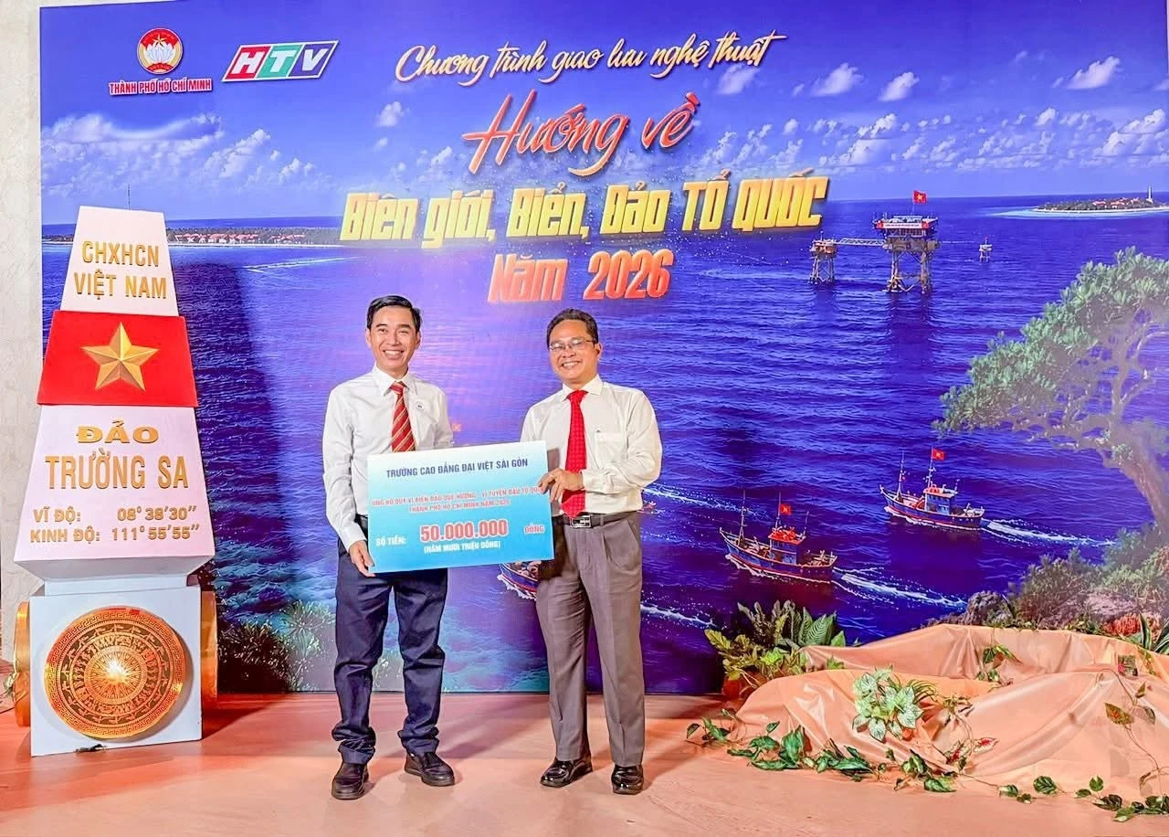 ĐẠI VIỆT SÀI GÒN - CHUNG MỘT TẤM LÒNG HƯỚNG VỀ BIỂN, ĐẢO QUÊ HƯƠNG