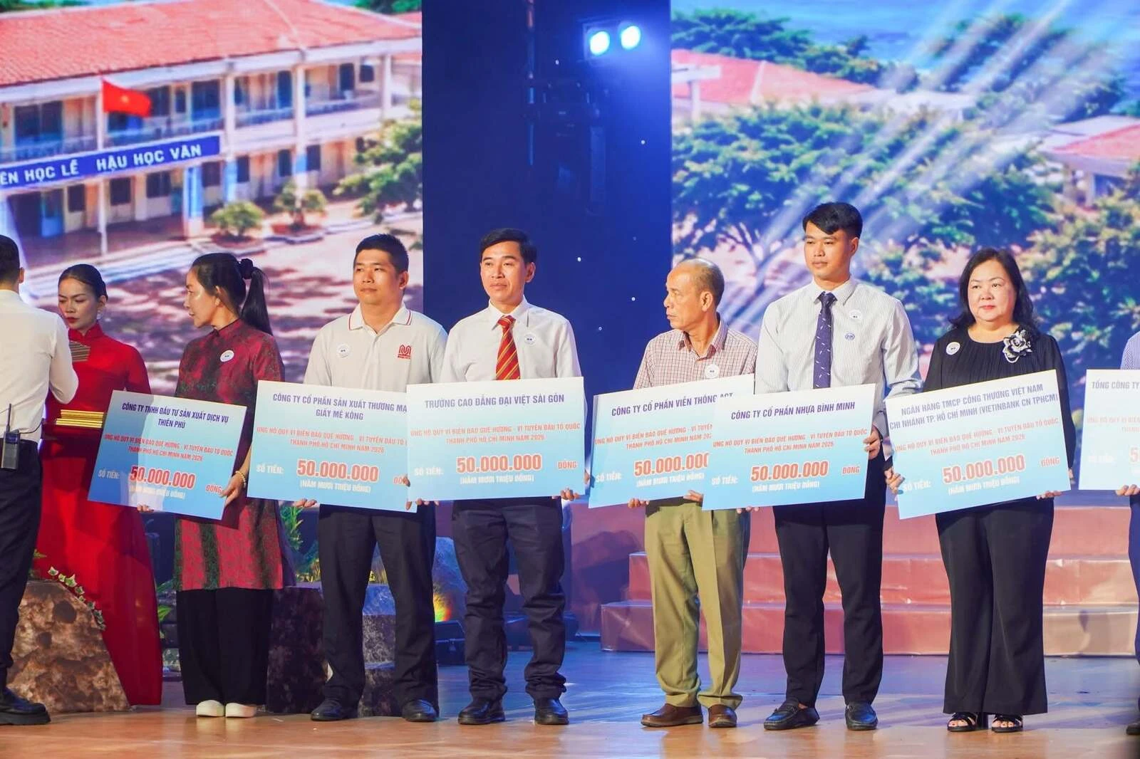 ĐẠI VIỆT SÀI GÒN - CHUNG MỘT TẤM LÒNG HƯỚNG VỀ BIỂN, ĐẢO QUÊ HƯƠNG