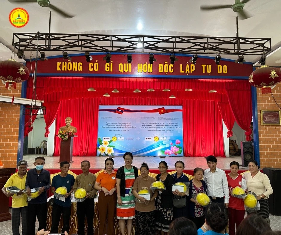 Đại Việt Sài Gòn Hỗ Trợ 385 Triệu Đồng Cho Hoạt Động Thiện Nguyện Tại Lào