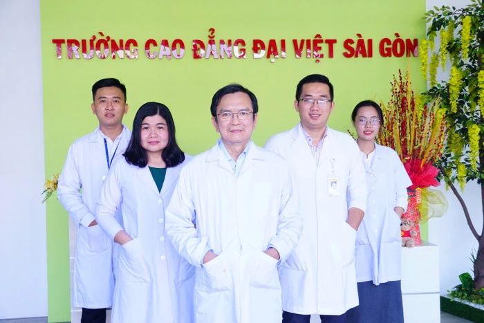 Đại Việt Sài Gòn Lập Quỹ Tín Dụng 0 Đồng Hỗ Trợ Sinh Viên
