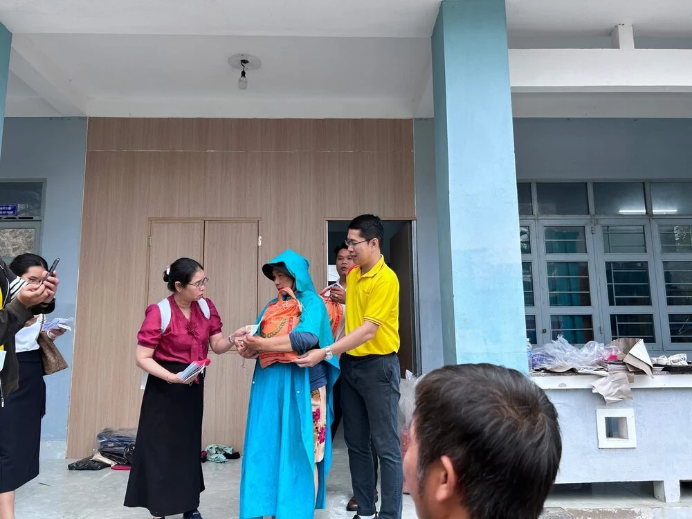 ĐẠI VIỆT SÀI GÒN TIẾP TỤC HÀNH TRÌNH LAN TOẢ YÊU THƯƠNG GIỮA MÙA BÃO LŨ TẠI XÃ HOÀ THỊNH, PHÚ YÊN