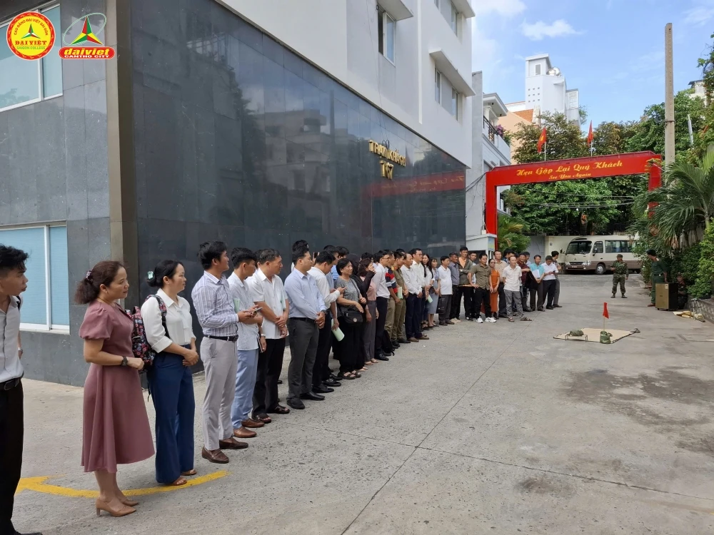 Giảng viên, CBNV Đại Việt Sài Gòn tham gia bồi dưỡng giảng dạy môn Giáo dục Quốc phòng – An ninh năm 2024