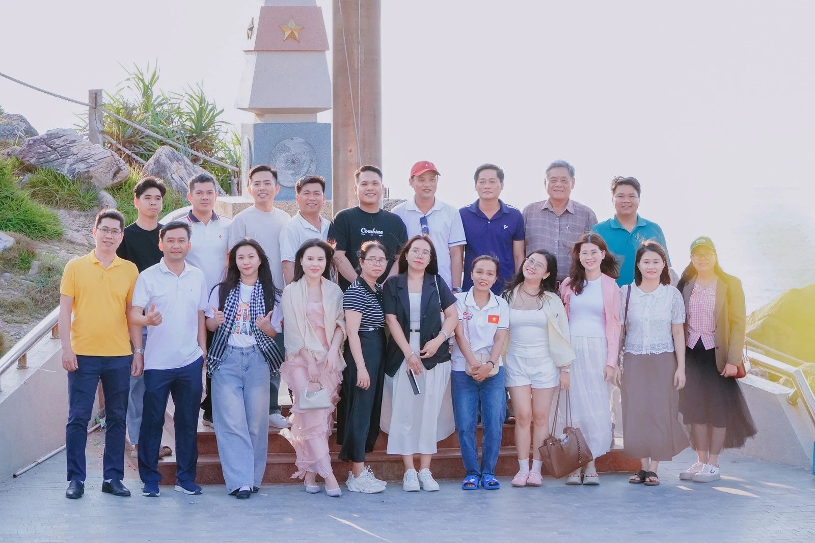 HÀNH TRÌNH VỀ NƠI ĐÓN ÁNH BÌNH MINH ĐẦU TIÊN - HỆ THỐNG GIÁO DỤC ĐẠI VIỆT TẠI PHÚ YÊN