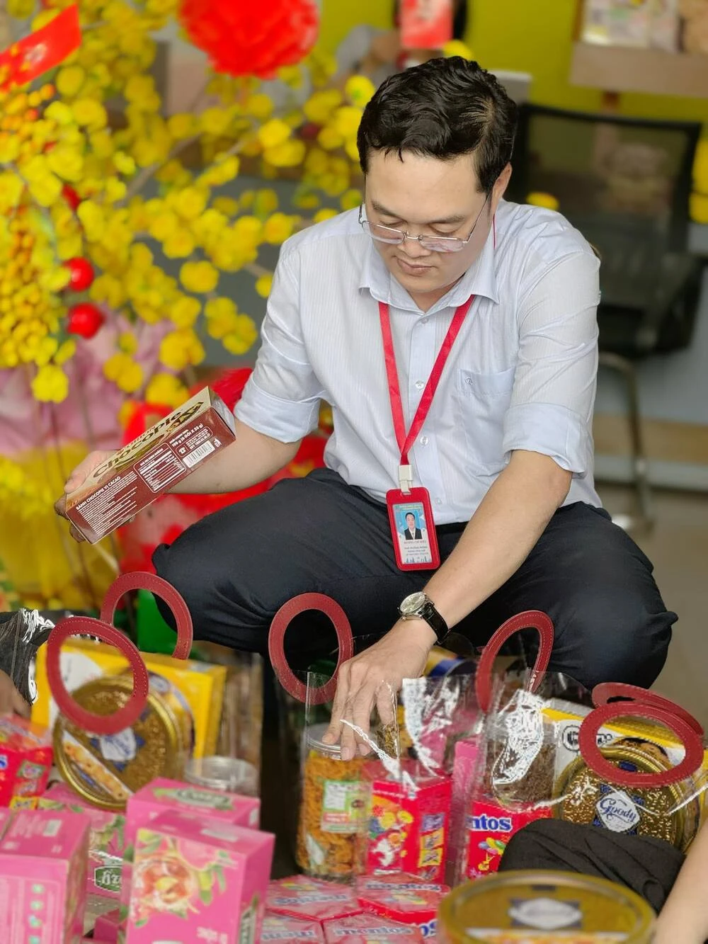 HOẠT ĐỘNG GÓI QUÀ TẾT BÍNH NGỌ 2026 – NÉT ĐẸP VĂN HÓA ĐẦU XUÂN TẠI ĐẠI VIỆT CẦN THƠ