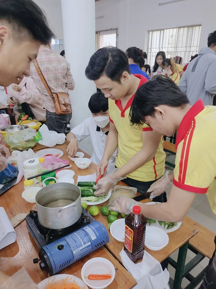 Hội Thi Nấu Ăn Chào Mừng Ngày Nhà Giáo Việt Năm 20/11