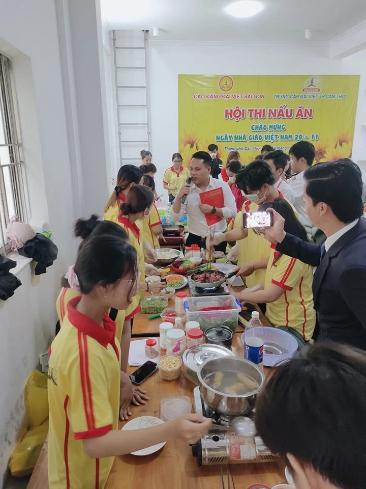 Hội Thi Nấu Ăn Chào Mừng Ngày Nhà Giáo Việt Năm 20/11