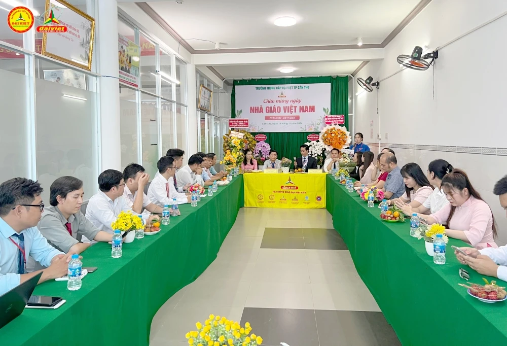 Họp Mặt Kỷ Niệm 42 Năm Ngày Nhà Giáo Việt Nam – Đại Việt Cần Thơ Tri Ân Thầy Cô