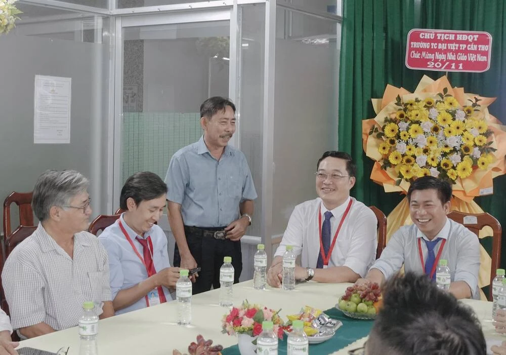 Họp Mặt Kỷ Niệm 43 Năm Ngày Nhà Giáo Việt Nam (20/11/1982 – 20/11/2025)