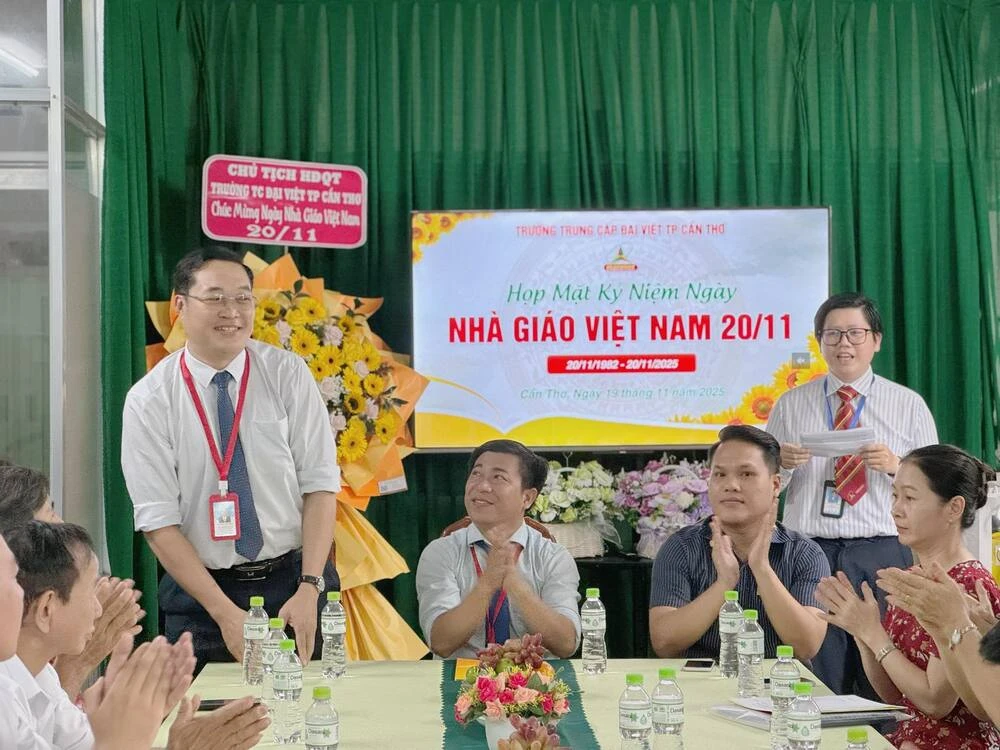 Họp Mặt Kỷ Niệm 43 Năm Ngày Nhà Giáo Việt Nam (20/11/1982 – 20/11/2025)