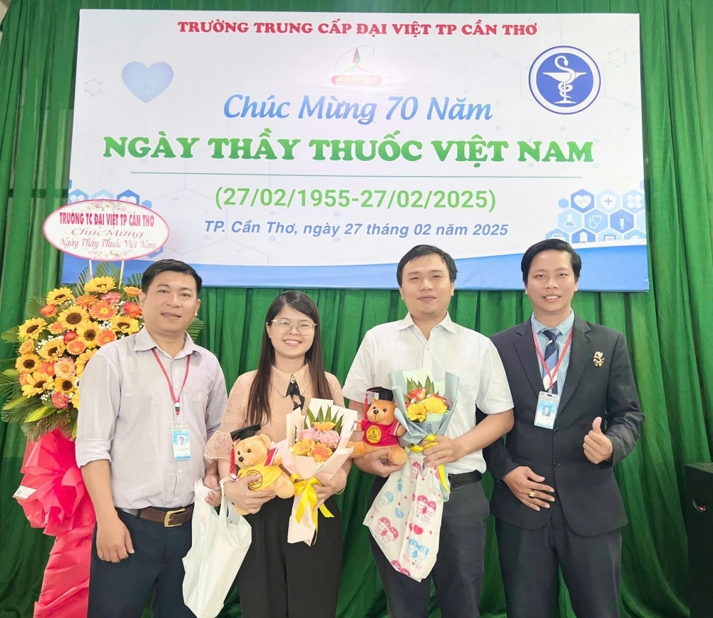 Họp Mặt Kỷ Niệm 70 Năm Ngày Thầy Thuốc Việt Nam
