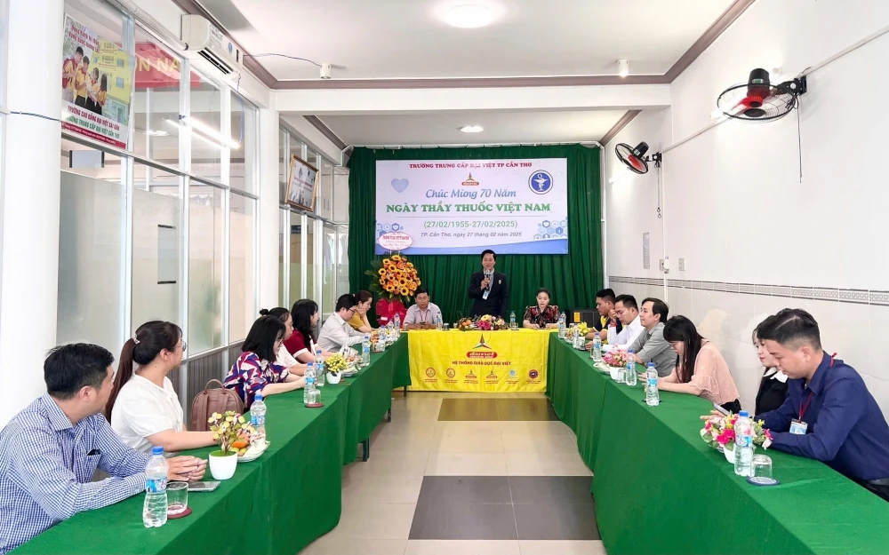 Họp Mặt Kỷ Niệm 70 Năm Ngày Thầy Thuốc Việt Nam