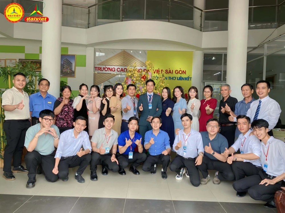 Họp Mặt Tất Niên Xuân Quý Mão Năm 2024 - Trường Đại Việt Cần Thơ