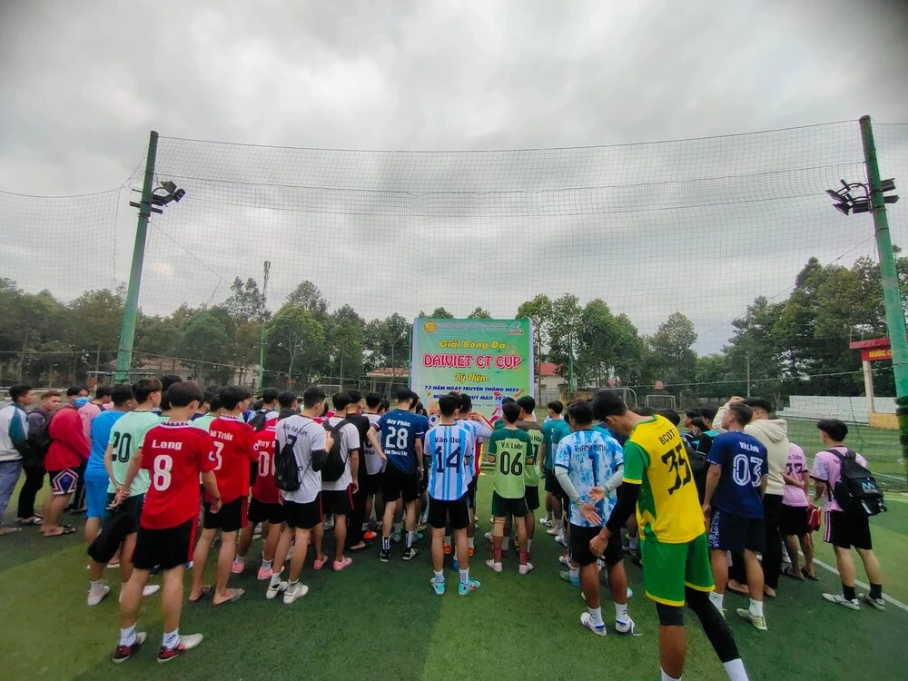 Khai mạc giải bóng đá sinh viên trường Đại Việt Cần Thơ 2023 - DAI VIET CT CUP