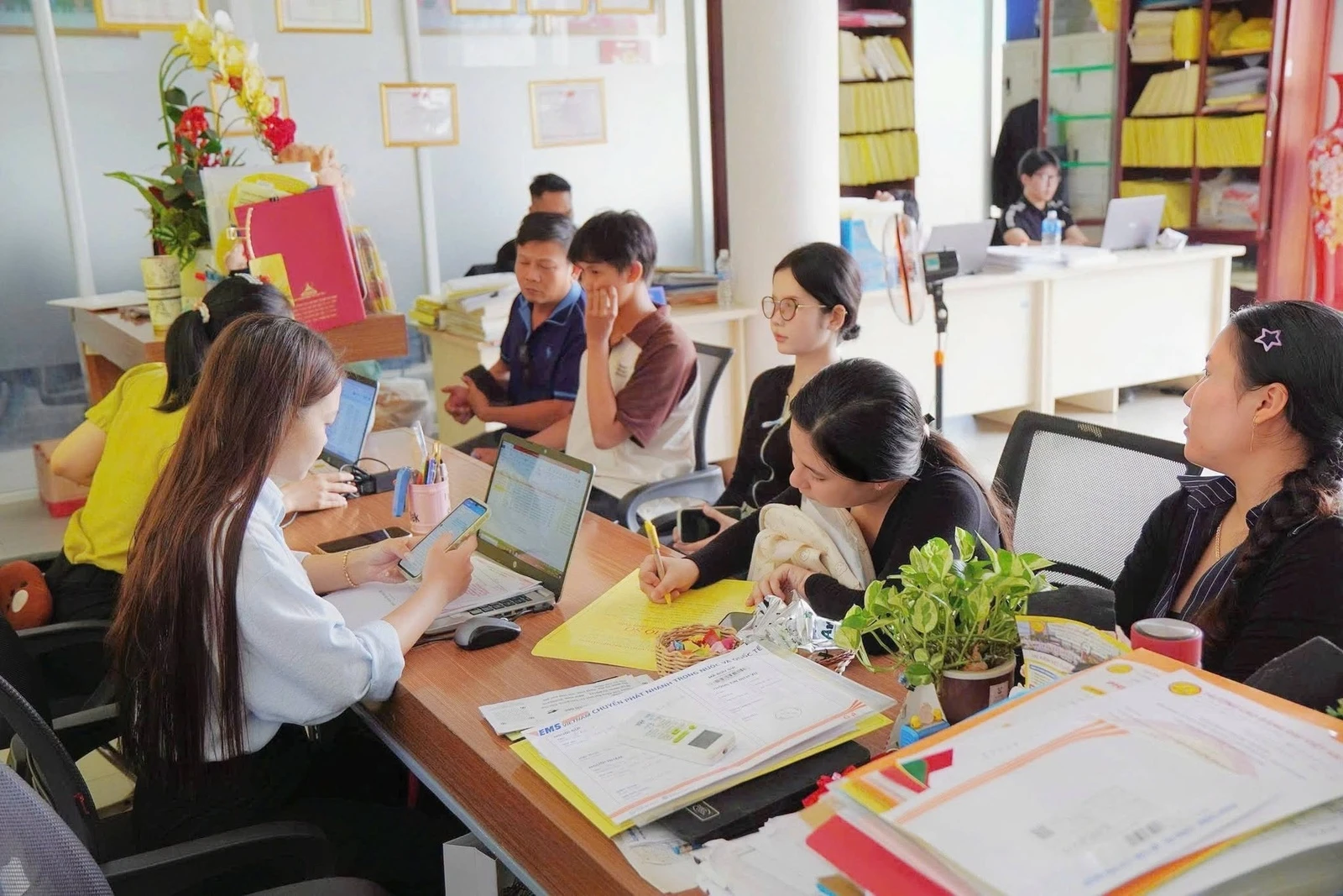 KHÔNG KHÍ NHẬP HỌC RỘN RÀNG TẠI ĐẠI VIỆT CẦN THƠ