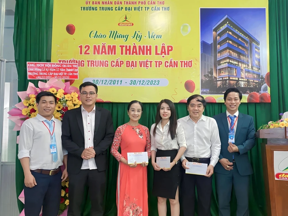 Kỷ Niệm 12 Năm Ngày Thành Lập Trường Cao Đẳng Đại Việt Sài Gòn Cơ Sở Cần Thơ (30/12/2011 – 30/12/2023)