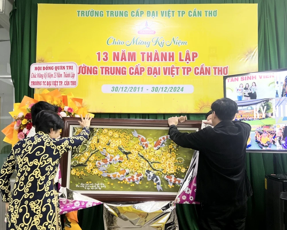 Kỷ niệm 13 năm thành lập Trường Cao Đẳng Đại Việt Sài Gòn Cơ Sở Cần Thơ