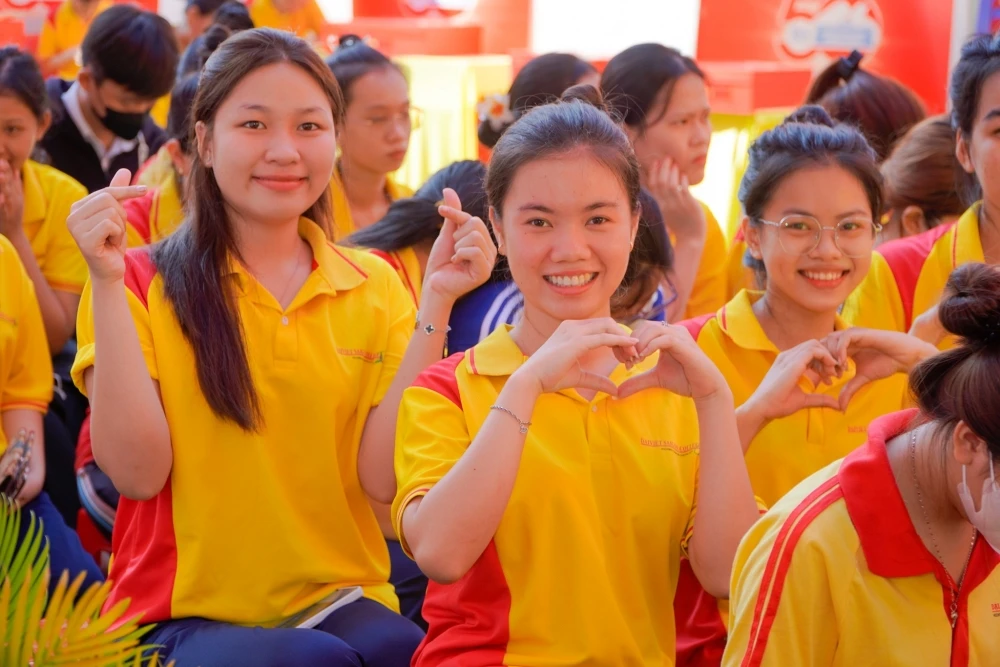 Lễ Bế Mạc Triển Lãm “Cờ Quốc Kỳ – Non Sông Liền Một Dải”