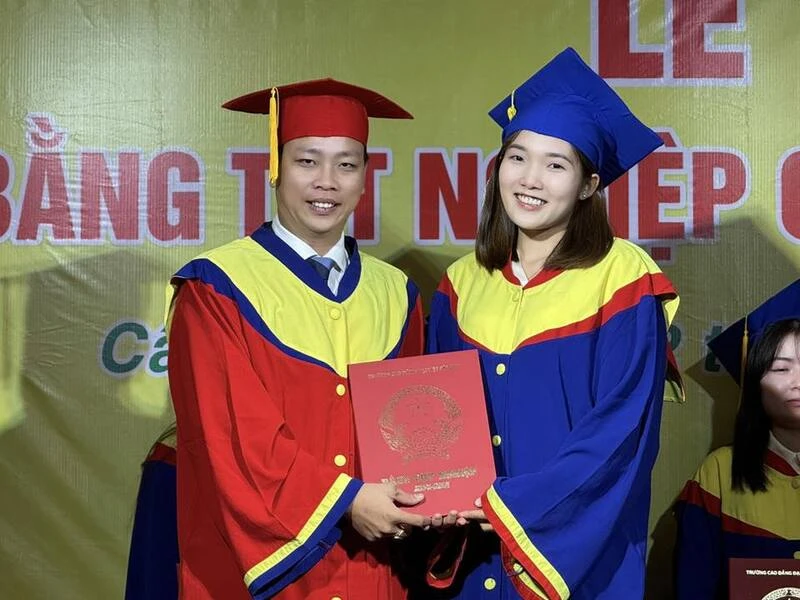 Lễ Trao Bằng Tốt Nghiệp 2025 – Bước Ngoặt Đáng Nhớ Trên Hành Trình Trưởng Thành