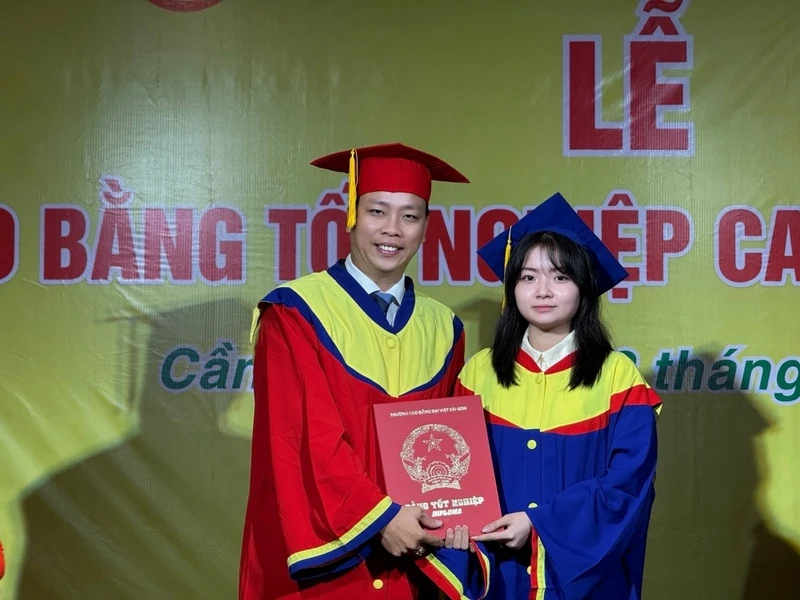 Lễ Trao Bằng Tốt Nghiệp 2025 – Bước Ngoặt Đáng Nhớ Trên Hành Trình Trưởng Thành