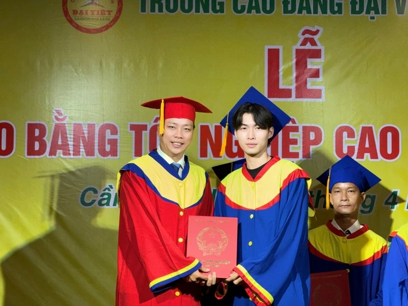 Lễ Trao Bằng Tốt Nghiệp 2025 – Bước Ngoặt Đáng Nhớ Trên Hành Trình Trưởng Thành