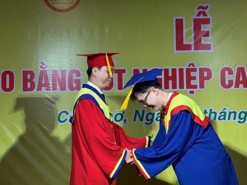 Lễ Trao Bằng Tốt Nghiệp 2025 – Bước Ngoặt Đáng Nhớ Trên Hành Trình Trưởng Thành