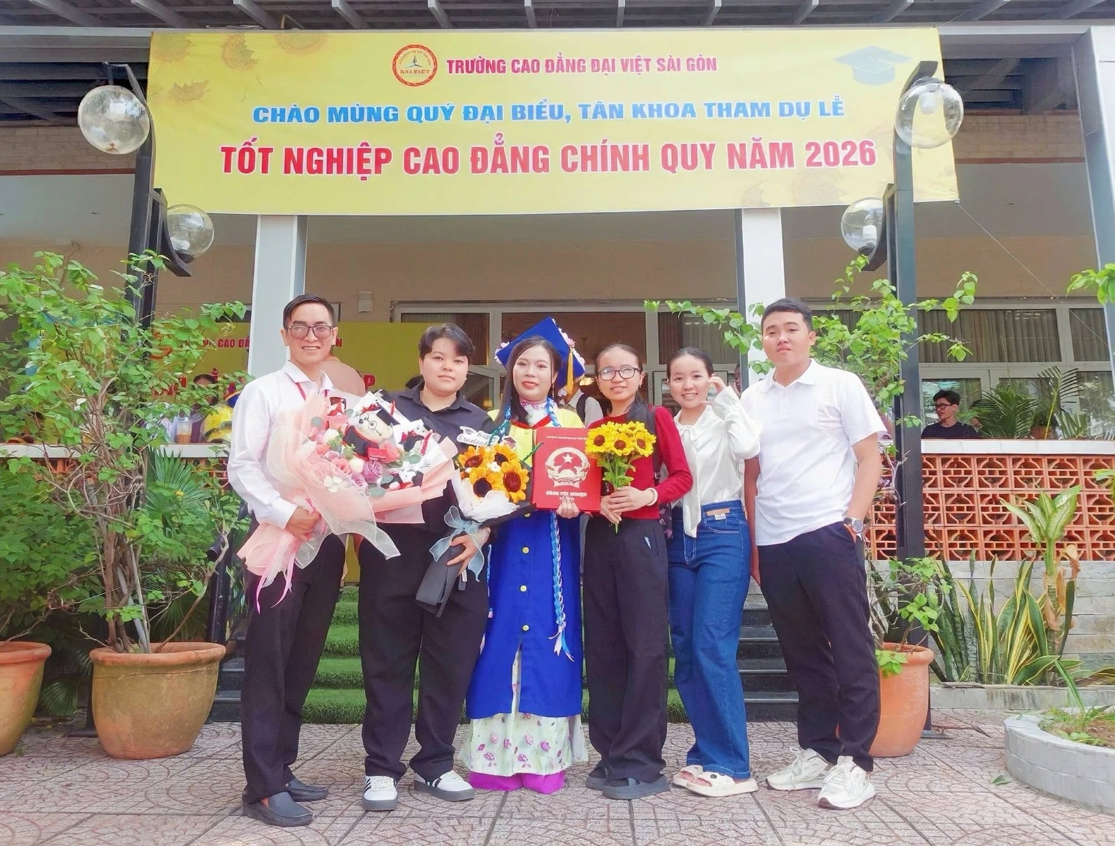 LỄ TRAO BẰNG TỐT NGHIỆP 2026 – VINH DANH NHỮNG NỖ LỰC, MỞ LỐI TƯƠNG LAI