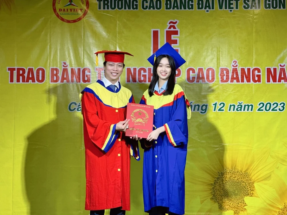 Một Cánh Cửa Mới Đã Mở, Khép Lại Chương Đẹp Nhất Của Cuộc Đời