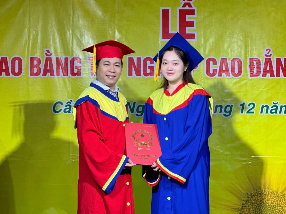 Một Cánh Cửa Mới Đã Mở, Khép Lại Chương Đẹp Nhất Của Cuộc Đời