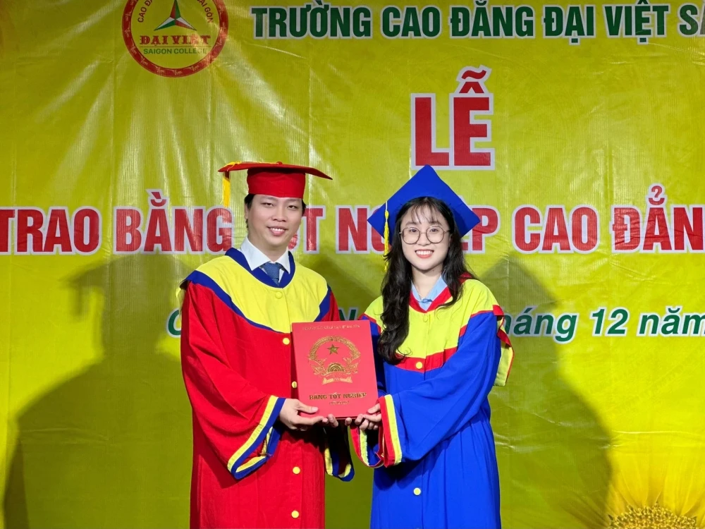 Một Cánh Cửa Mới Đã Mở, Khép Lại Chương Đẹp Nhất Của Cuộc Đời