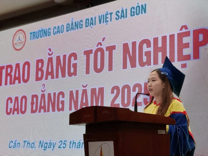 Một Cánh Cửa Mới Mở Ra, Khép Lại Chương Đẹp Nhất Cuộc Đời